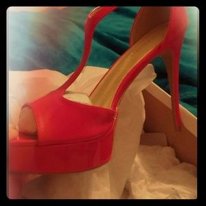 Size 11 women's shoes